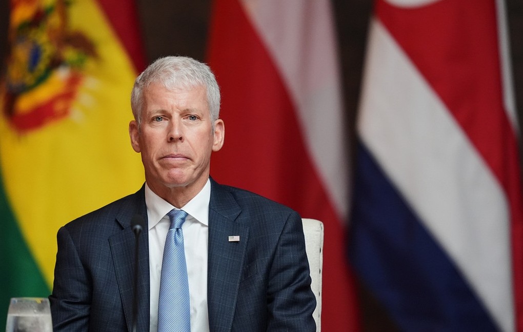 Πόλεμος ΗΠΑ Ιράν Στενό Ορμούζ τιμές πετρελαίου