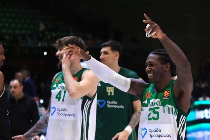 Παναθηναϊκός Ντουμπάι Euroleague Κέντρικ Ναν νίκη