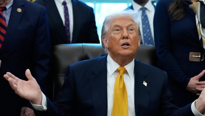 Ντόναλντ Τραμπ Μοτζτάμπα Χαμενεΐ Ιράν διπλωματία