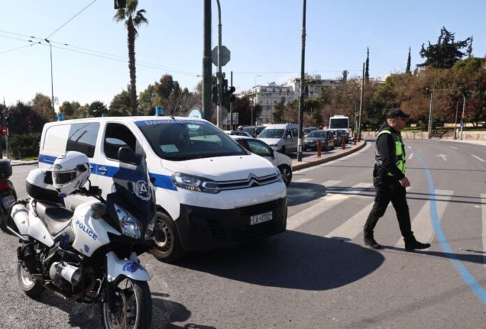 Πτώση απασχόλησης Ελλάδα τρίμηνο 2025 στατιστικά