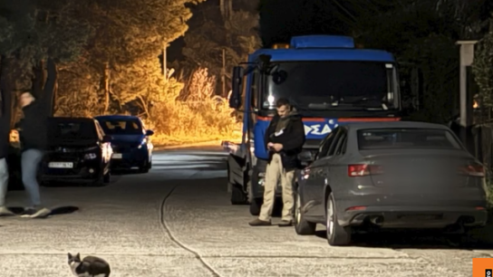 Τέσσερις συλλήψεις για τους πυροβολισμούς στη Νέα Μάκρη πυροβολισμοί Νέα Μάκρη λεωφόρος Μαραθώνος αστυνομία