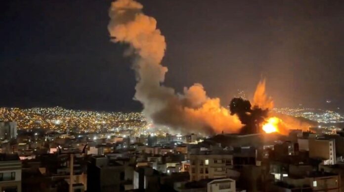 Μέση Ανατολή επιθέσεις πλοία πετρελαιοφόρα