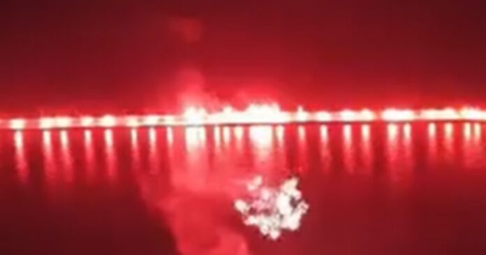 Οπαδοί Καλαμάτας πανηγυρίζουν άνοδος Super League λιμάνι