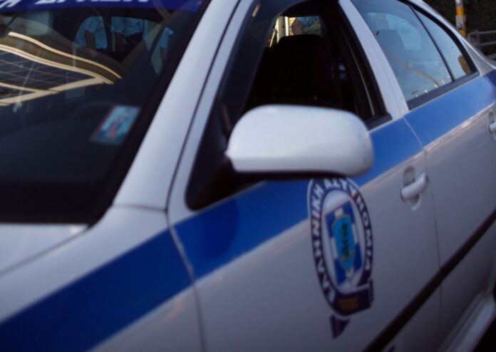 Ερευνα ΕΛΑΣ για απάτη χρυσών λιρών Λάρισα