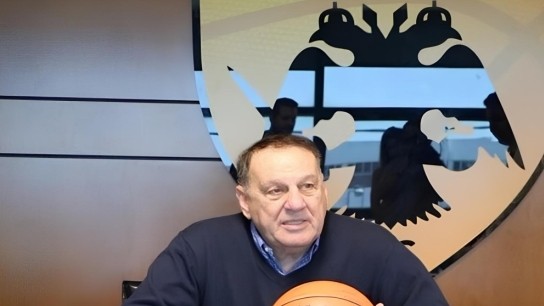 Βασίλης Γκούμας θρύλος ελληνικού μπάσκετ