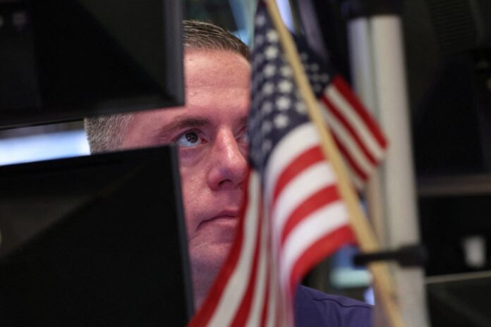 Καθίζηση των δεικτών στη Wall Street με κόκκινους αριθμούς στο χρηματιστήριο