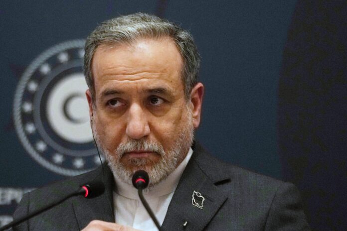 Ιράν ενεργειακές εγκαταστάσεις Στενά Ορμούζ απειλή