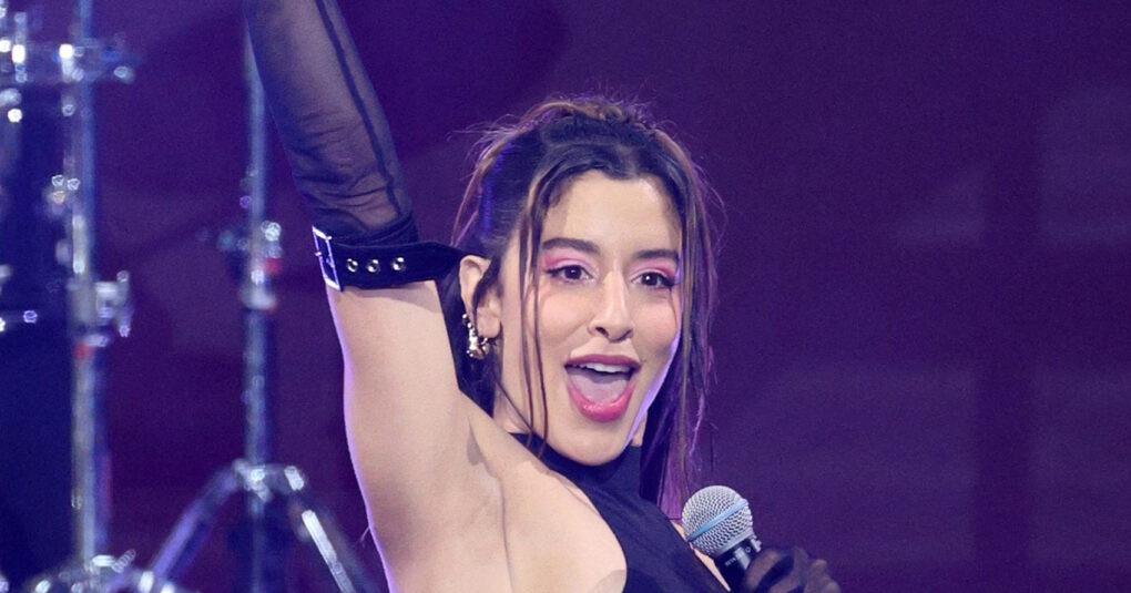 Μαρίνα Σάττι: Ντρεπόμουν για τον μαύρο πατέρα μου Μαρίνα Σάττι μιλά για στερεότυπα και ντροπή