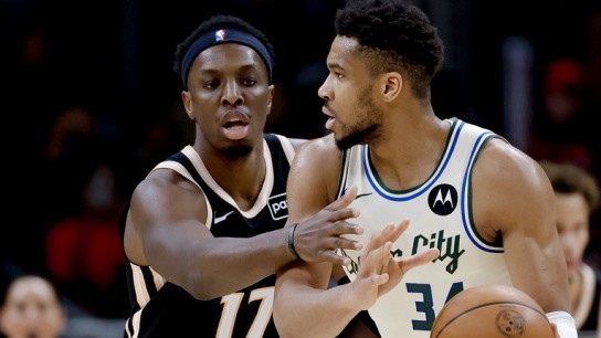 Γιάννης Αντετοκούνμπο Μπακς διαφωνία τραυματισμός