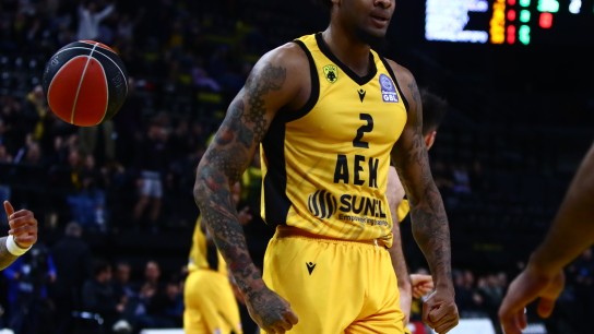 Η φανέλα της ΑΕΚ Basketball Champions League