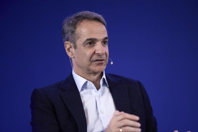 Κυριάκος Μητσοτάκης ανακοινώνει πλαφόν σε καύσιμα και σούπερ μάρκετ