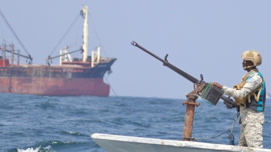 Ναυσιπλοΐα κίνδυνος Χούθι Στενό Ορμούζ