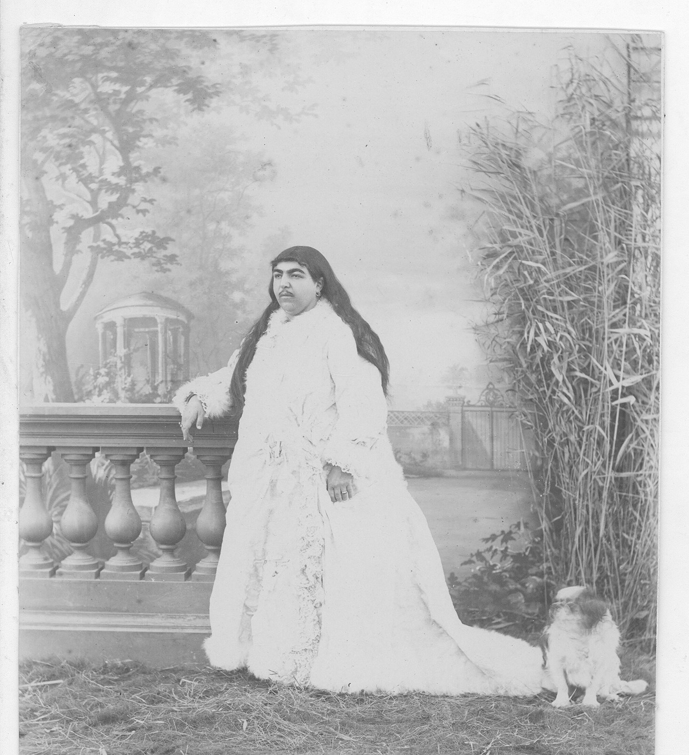 Εσμάτ αλ-Ντολέχ πριγκίπισσα Περσίας Παλάτι Γκολεστάν