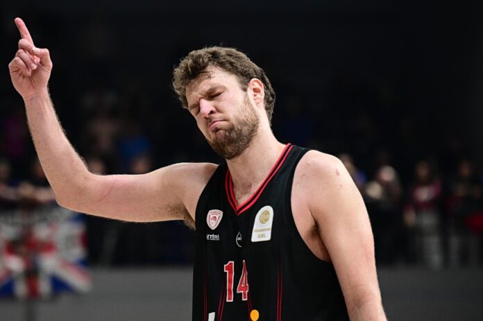 Σάσα Βεζένκοφ Ολυμπιακός δηλώσεις αθλητική βία