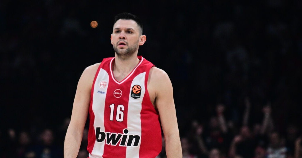 Κώστας Παπανικολάου Ολυμπιακός ΠΑΟΚ μπάσκετ