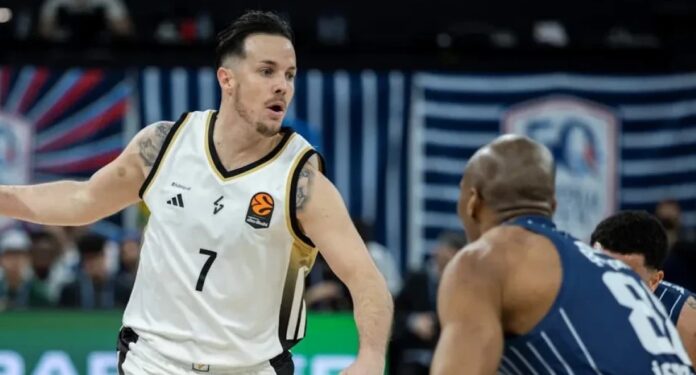 Βιλερμπάν Εφέσιους αγώνα καλάθι