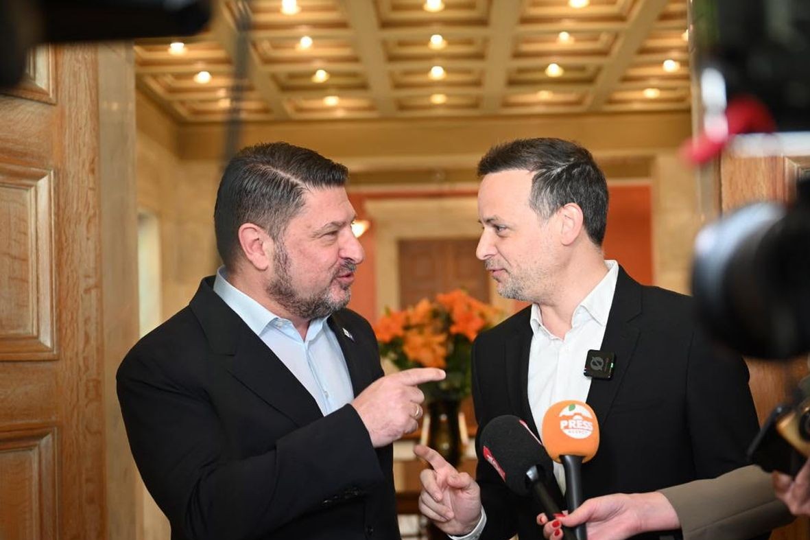 ΑΕΚ Τσέλιε Conference League διαιτητής Γκοντίνιο