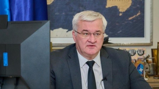 Ουκρανοί τραπεζικοί υπάλληλοι στη Βουδαπέστη - διπλωματική κρίση Ουκρανίας Ουγγαρίας