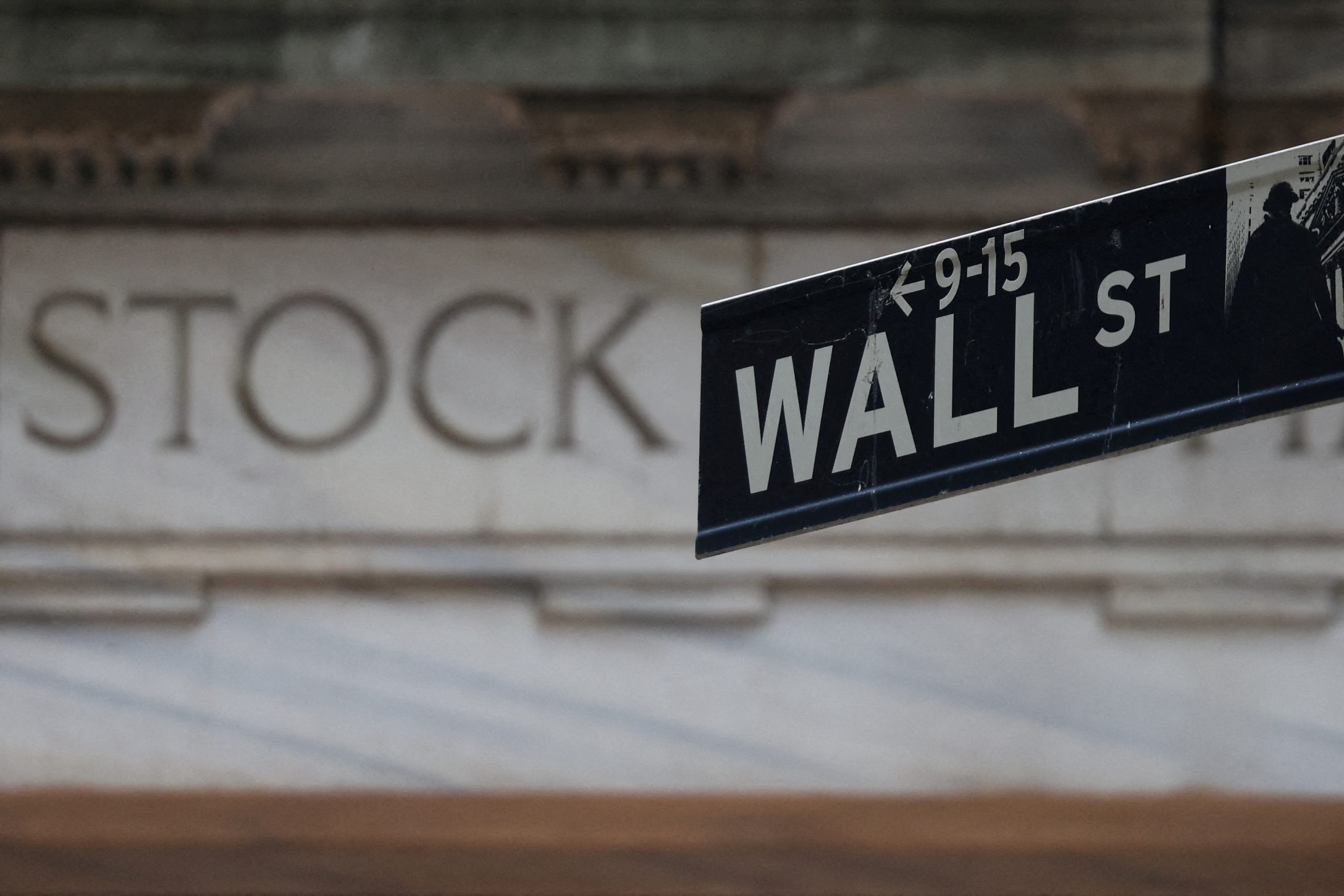 Καθίζηση των δεικτών στη Wall Street με κόκκινους αριθμούς στο χρηματιστήριο