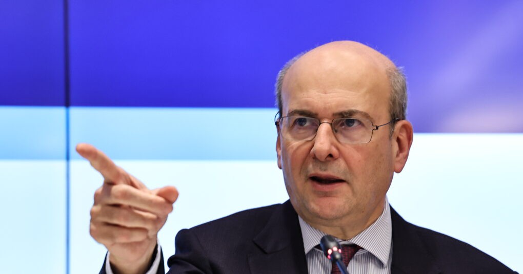 Κωστής Χατζηδάκης ανακοινώνει μέτρα για καύσιμα