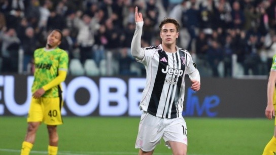 Παυλίδης γκολ Μπενφίκα Γκιμαράες πανηγυρισμός