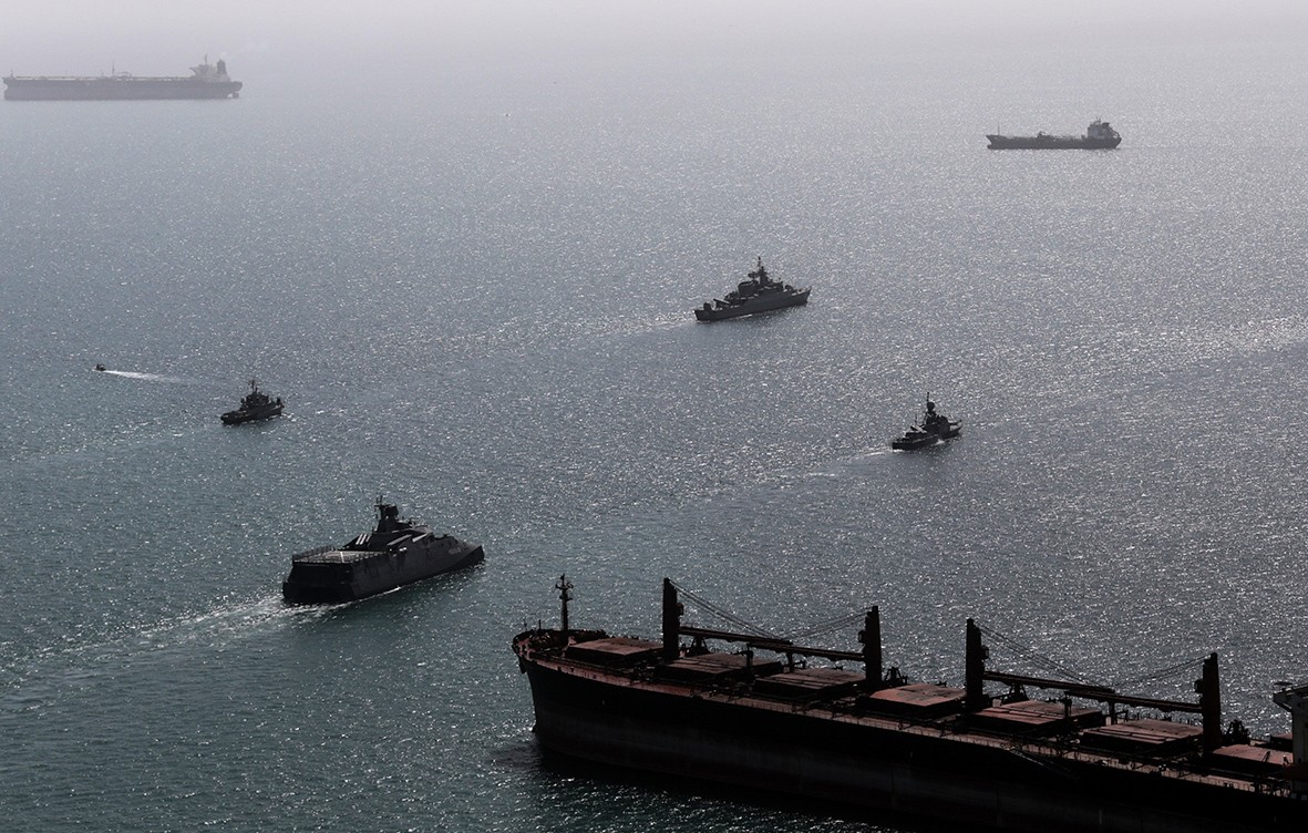 Βομβαρδισμός καταυλισμού ναρκοδιακών Ισημερινού