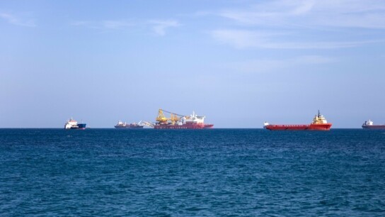 Δεξαμενόπλοιο μεταφοράς ρωσικού πετρελαίου στην Ινδία