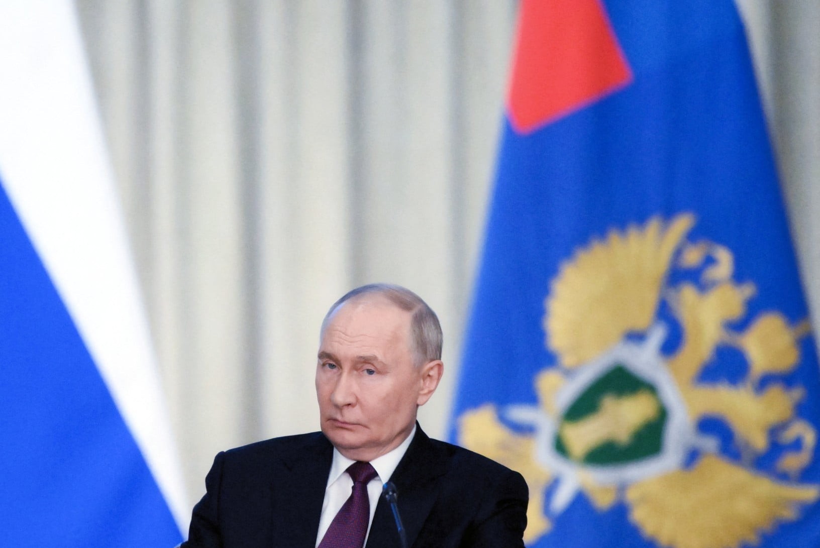 Εργαλεία τεχνητής νοημοσύνης και ρύθμιση