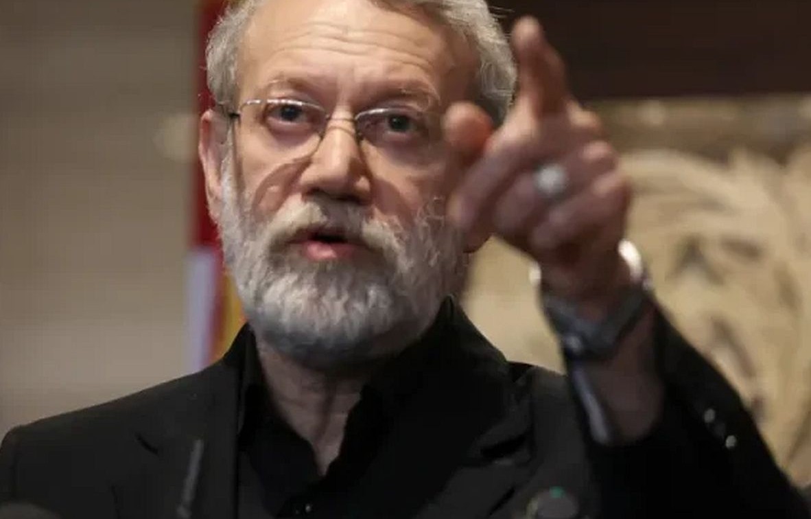 cropped 8adb4e25cd12 - Ιράν: Αιχμάλωτοι αμερικανοί στρατιώτες κατά Λαριτζανί