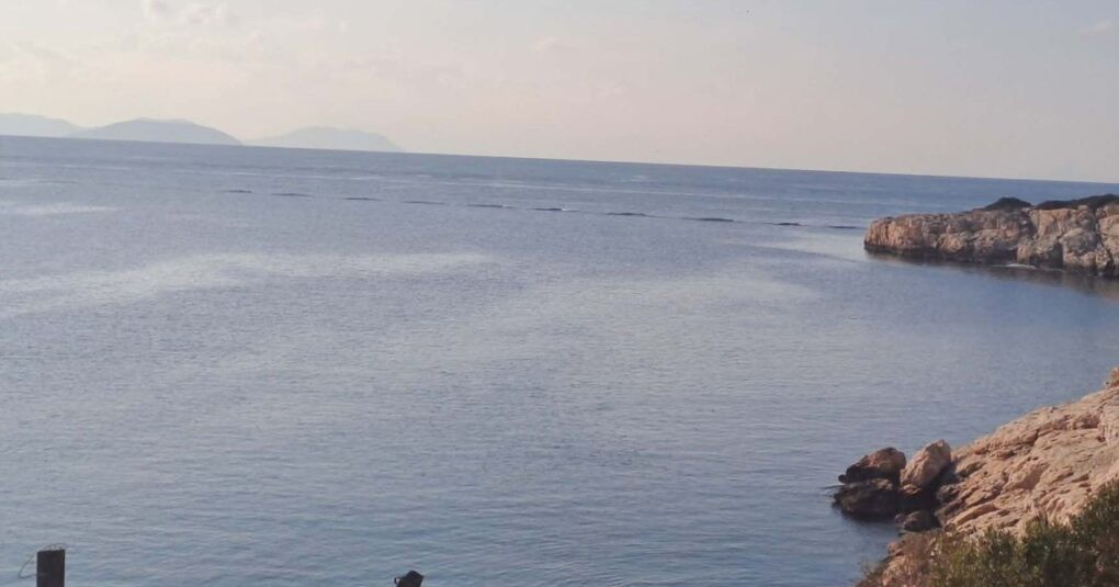 Δύτης Βουλιαγμένη Πηγάδι του Διαβόλου έρευνες