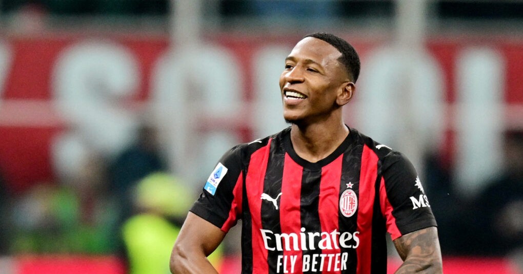 Εστουπινιάν γκολ Μίλαν Ίντερ ντέρμπι