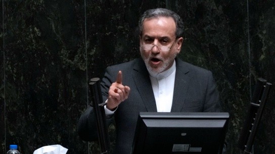 Ιράν ενεργειακές εγκαταστάσεις Στενά Ορμούζ απειλή