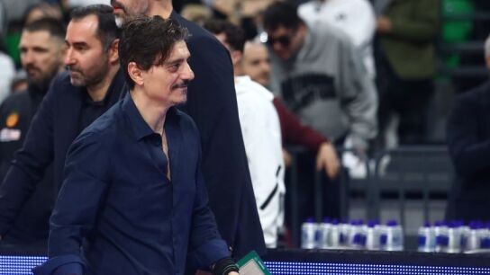 Γρηγόρης Αρναούτογλου The 2Night Show Έβελυν Ασουάντ