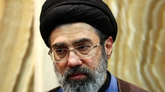 Μοτζτάμπα Χαμενεΐ νέος ανώτατος ηγέτης Ιράν