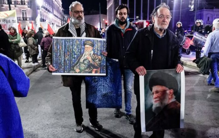 Γιώργος Κονταρίνης φωτογραφία Λαφαζάνη διαδήλωση