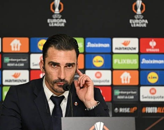 ποδοσφαιριστής μαχαιρώθηκε Γαλλία γηπέδου επίθεση