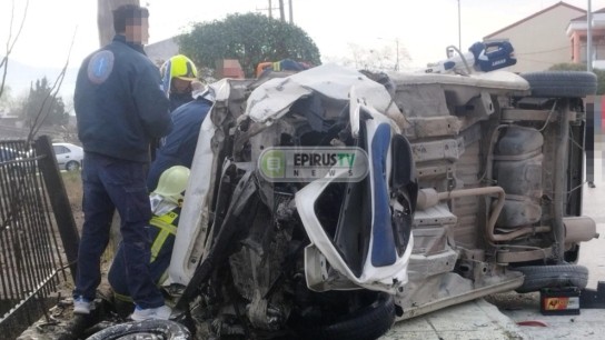 Σοβαρό τροχαίο ατύχημα με σύγκρουση οχημάτων στα Ιωάννινα