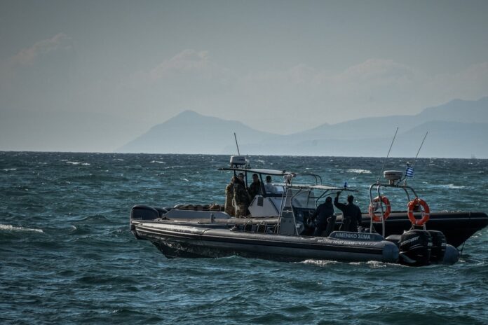 Διακινητές μεταναστών Κάρπαθος σύλληψη Λιμενικό
