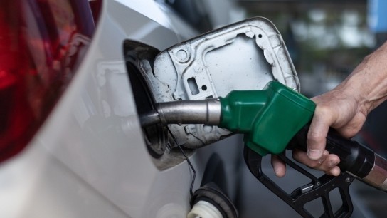 Διεθνείς αγορές πετρελαίου και τιμές WTI Brent