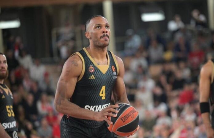 Τζάρον Μπλόσομγκεϊμ Μονακό Ολυμπιακός μετακίνηση