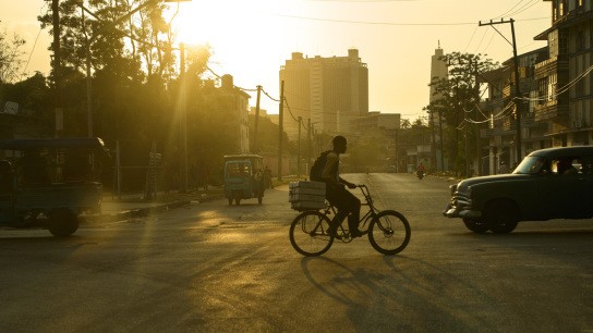 Ανθρωπιστική βοήθεια για την Κούβα από διεθνές κομβόι