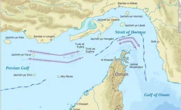 Γαλλικό πλοίο Περσικό Κόλπο ναυσιπλοΐα