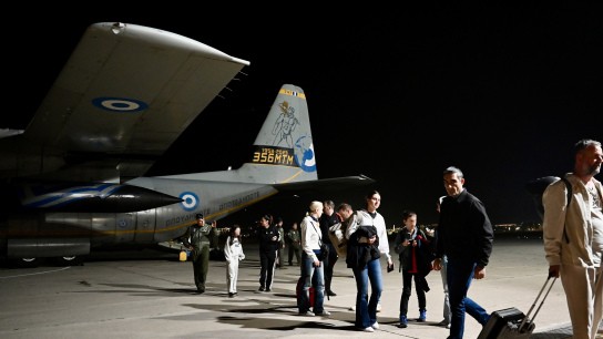 Επαναπατρισμός Ελλήνων πολιτών από Μέση Ανατολή με πτήσεις από Ομάν