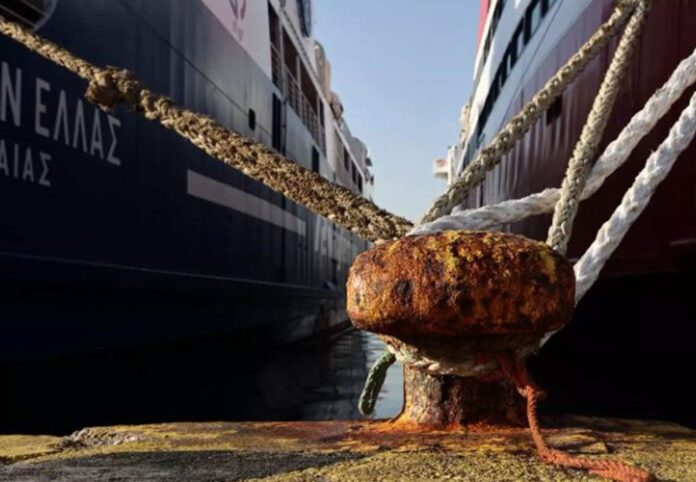 Συμπλοκή κρατουμένων πλοίο Πειραιά Κω