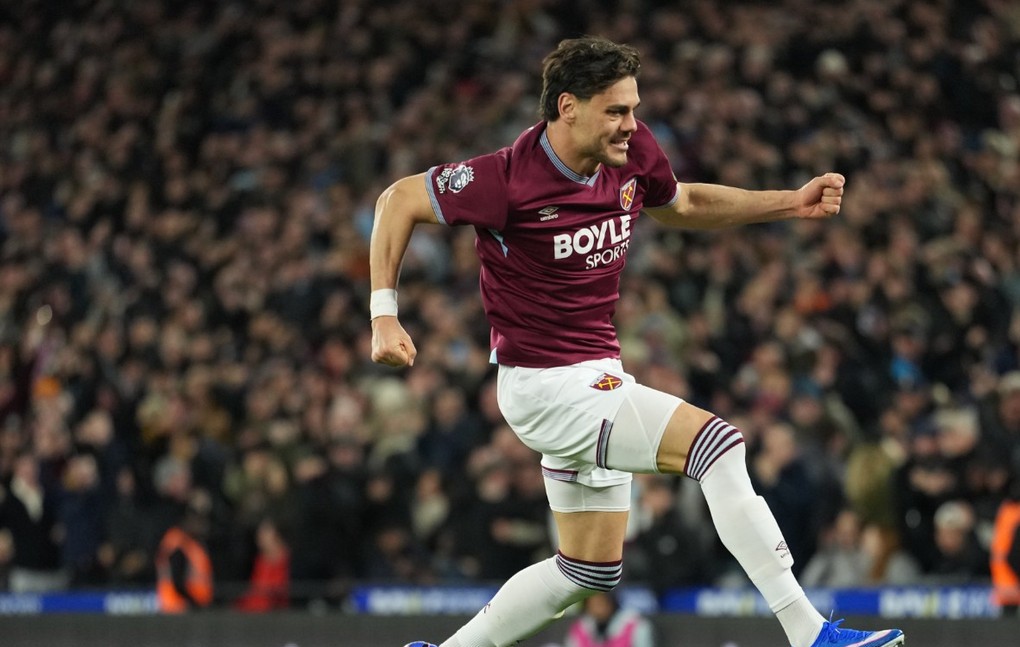 Μαυροπάνος: Γκολ στη Σίτι και ισοφάριση για Γουέστ Χαμ Μαυροπάνος πανηγυρίζει γκολ Γουέστ Χαμ Σίτι