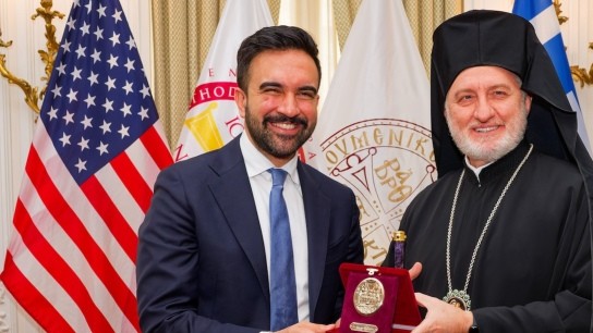 Ο δήμαρχος Νέας Υόρκης συναντά τον Ελπιδοφόρο