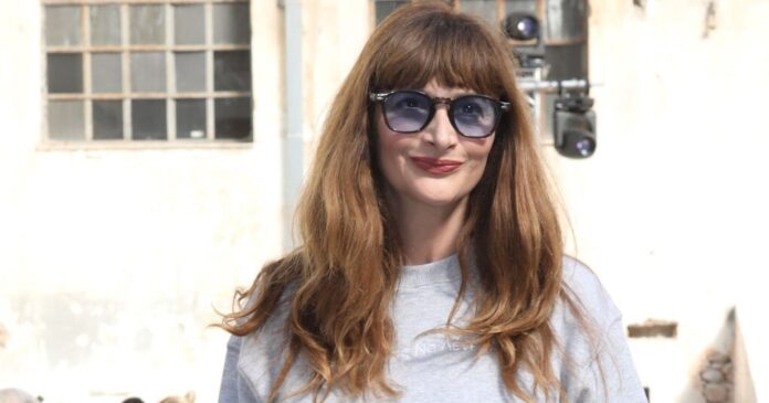 Μαρία Κωνσταντάκη με το σκυλί της