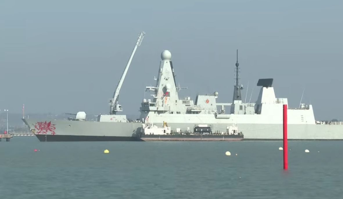 Αντιτορπιλικό Dragon Κύπρο Πόρτσμουθ ναυτική βάση