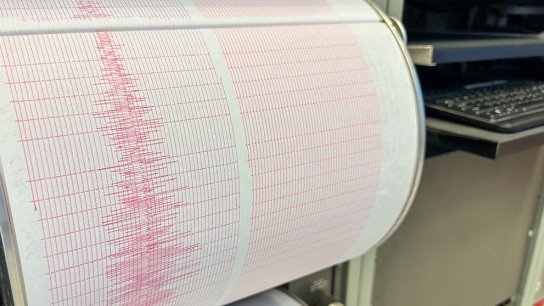 Σεισμός 6 Ρίχτερ νότια Ιταλία Νάπολη