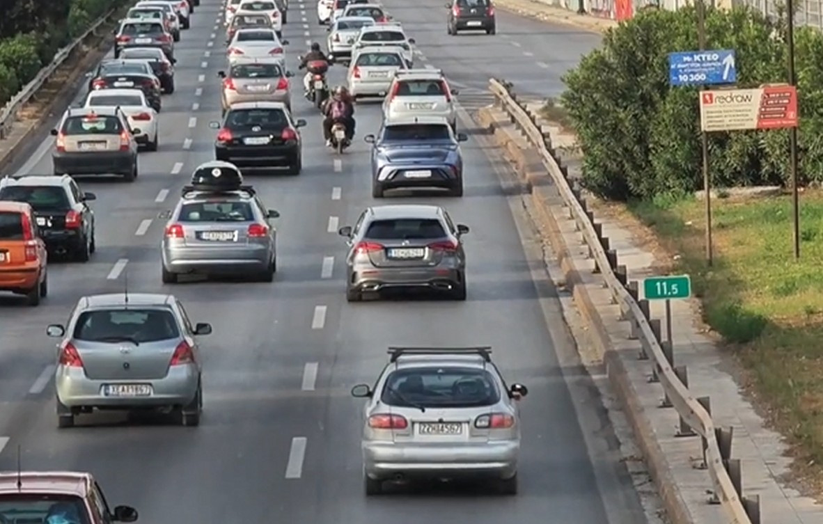 Απεργία ταξί στην Αθήνα: Χάος στους δρόμους με καθυστερήσεις 20' Απεργία ταξί Αθήνα κίνηση δρόμοι καθυστερήσεις